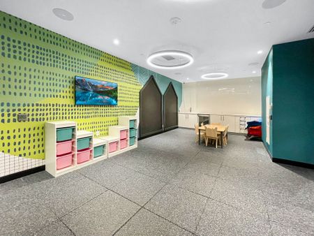 For Lease - 286 Main Street Unit# 2705, Toronto, Ontario - Photo 3