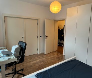 *Im Zentrum von Hennef* Helle, modernisierte 2-Zimmer Altbauwohnung... - Photo 3