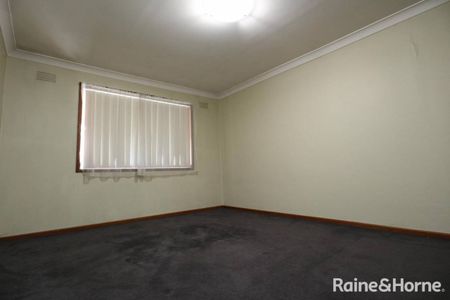 CENTRAL CHARM - Photo 3