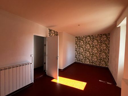 Location Appartement 4 pièces 86m² - Photo 4