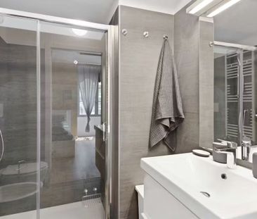 Via Isaac Newton, Milan, Lombardy 20148 - Photo 4