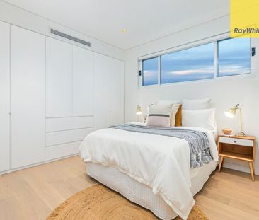 Modern 5-Bedroom Family Home for Rent - 19B Barkl Avenue, Padstow - Photo 6