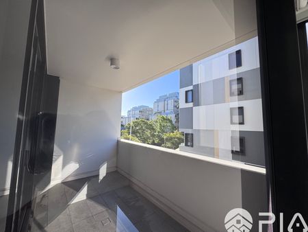 235/33 Rothschild Avenue Rosebery - Photo 2