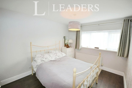 1 bedroom semi-detached house to rent - Photo 5