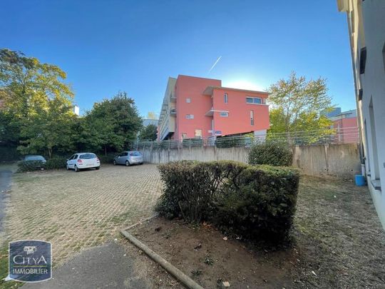 Location Appartement 1 pièce 30m² LE MANS 72000 - Photo 1