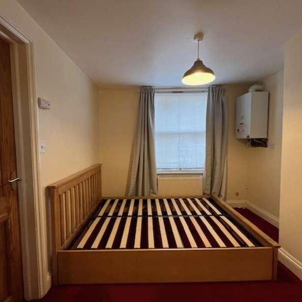 Sun Street, Waltham Abbey, EN9 - Photo 1