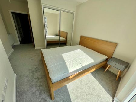 2 Bed Flat, Forest Road, E17 - Photo 3