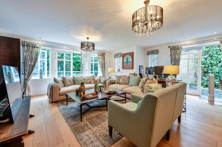 5 bedroom semi-detached house to rent - Photo 3