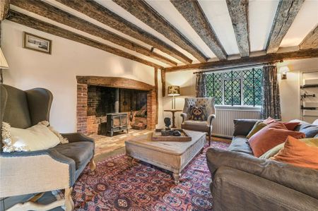 5 bedroom detached house to rent - Photo 4