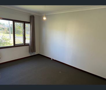9 Dixon Street, Carey Park, WA 6230 - Photo 4