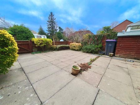 3 bedroom terraced house to rent - Photo 5