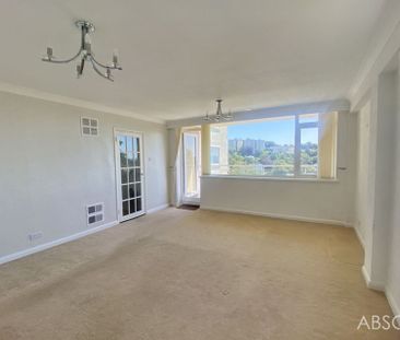 2 bed apartment to rent in Lower Warberry Road, Torquay, TQ1 - Photo 3