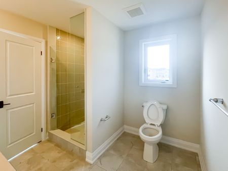 For Lease - 993 Crowsnest Hollow, Pickering, Ontario - Photo 3