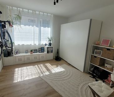3½ Zimmer-Wohnung in Kloten (ZH), möbliert, auf Zeit - Photo 2