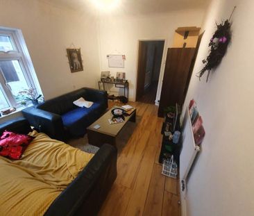 5 bedroom house to rent - Photo 4