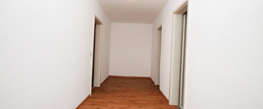 Sonnige 2-Raum-Dachgeschoss-Wohnung in Chemnitz-Sonnenberg - Photo 1