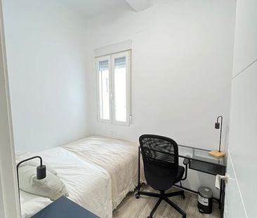 Calle de Gabriel Lobo, Madrid, Community of Madrid 28002 - Photo 2