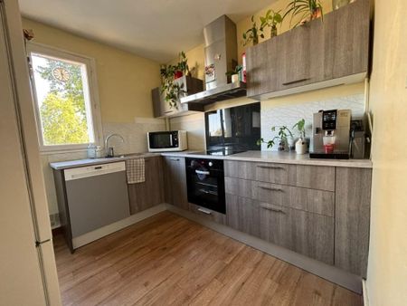 Location Appartement 3 pièces 70m² TOURS 37000 - Photo 4