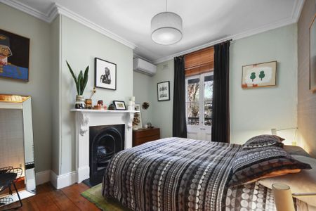 Inner-City Character Meets Contemporary Style - Photo 3