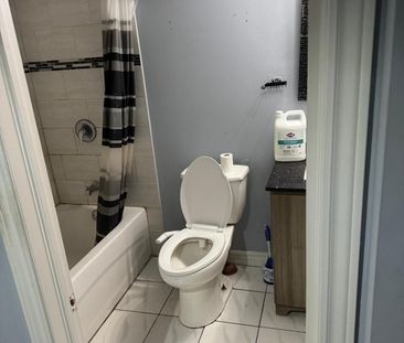 For Lease - 1 Dinosaur Street Unit# Lower, Brampton, Ontario - Photo 5