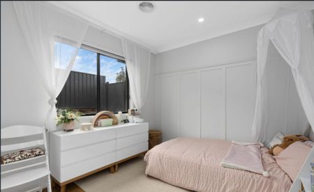 Perfect Family Home !!! - Photo 2