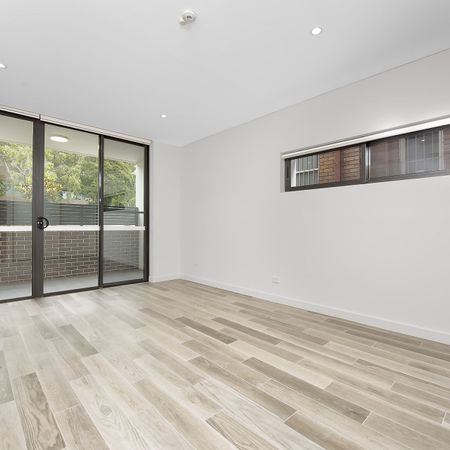 Luxury Studio Apartment - Photo 4