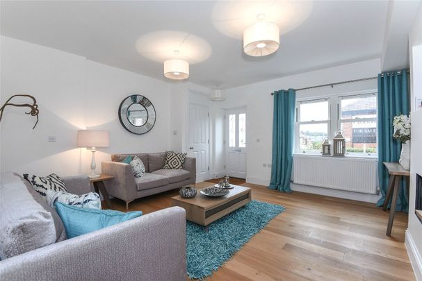 3 bedroom terraced house to rent - Photo 1