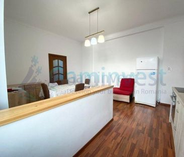 Apartament de inchiriat 3 camere, Ultracentral, Oradea - Photo 3