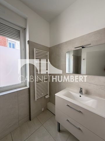 Location Appartement 3 pièces 74m² ST ETIENNE 42000 - Photo 4