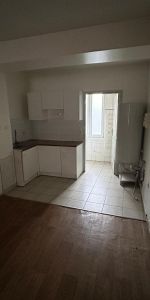 Location Appartement 3 pièces 53m² ROUBAIX 59100 - Photo 4