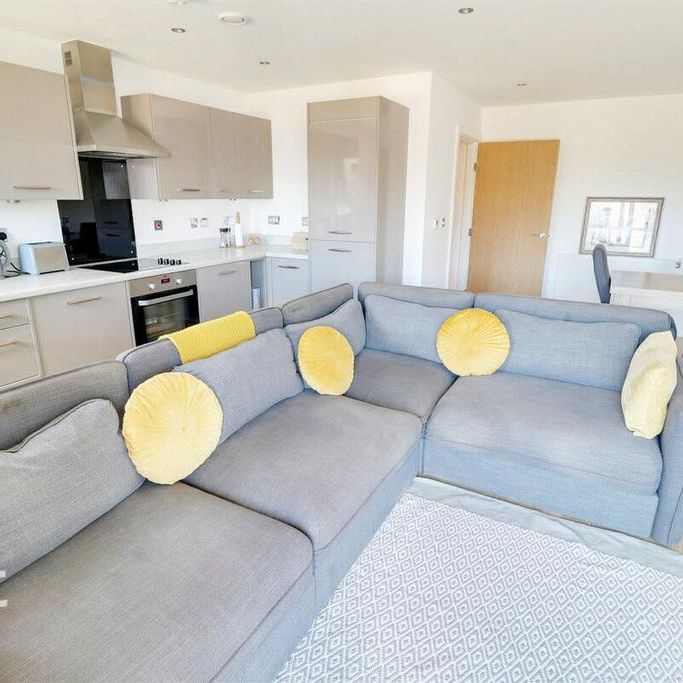 2 bedroom apartment to rent - Photo 1