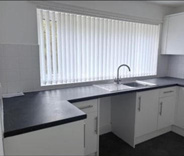 1 Bed Flat, Warren Drive, CH45 - Photo 4