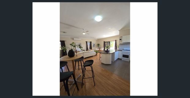 1 BEDROOM GRANNY FLAT - Photo 1