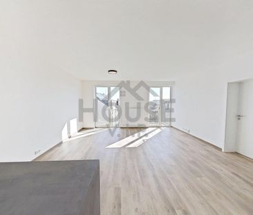 Pronájem bytu 2+kk 61 m2 - Fotografie 1