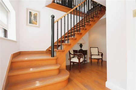 3 bedroom detached house to rent - Photo 2