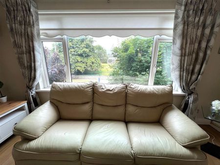 Johnstown House, Ballygall Road, Glasnevin, Dublin 11 - Photo 2