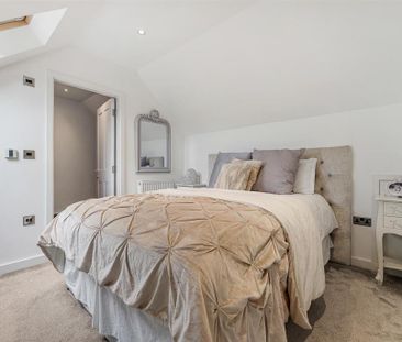 5 bedroom semi-detached house to rent - Photo 1