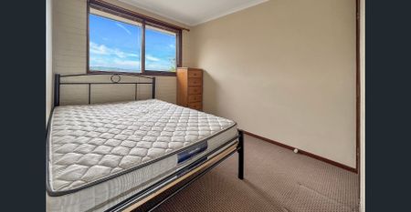 Unit 2/1 Cobbon Crescent, Jindabyne – 3-Bedroom Unit - Photo 3