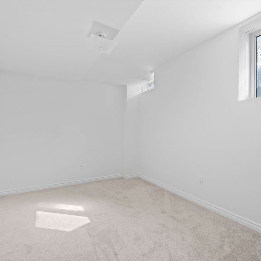 For Lease - 100 Nottingham Road Unit# Lower, Barrie, Ontario - Photo 1