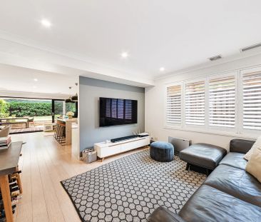 Beautifully Renovated and Exceptionally Convenient Three-Bedroom Home - Photo 4