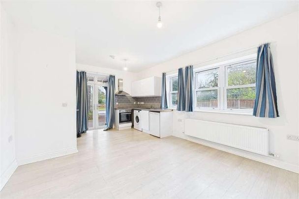 Grenfell Road, Maidenhead, Berkshire, SL6 - Photo 1