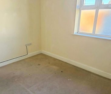 Arthur Street, Aldershot, Hampshire, GU11 1HL - Photo 4