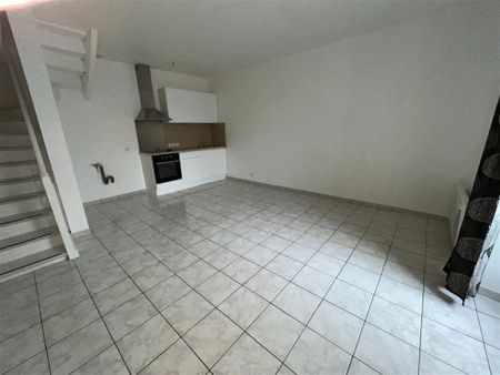 Location maison 3 pièces - 47m² à Segre en anjou bleu (49500) - Photo 3