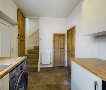 2 bedroom terraced house to rent - Photo 1