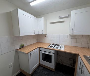 1 bedroom flat to rent - Photo 6