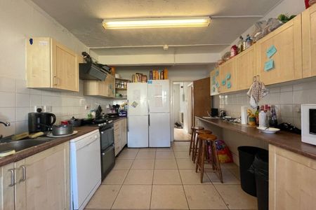 Earlham Road - Photo 2