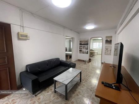Blk 212 Ang Mo Kio Avenue 3 (Ang Mo Kio), HDB 3 Rooms - For Rent - Photo 2