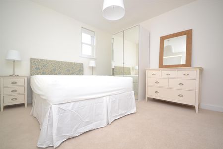 Northcote Road, St Margarets - 1 bedroomProperty for lettings - Chasebuchanan - Photo 2