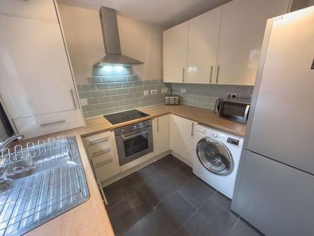 Romer Road, L6 - Photo 2