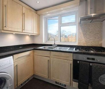 Lyfield, Oxshott, Leatherhead, Surrey, KT22 - Photo 3